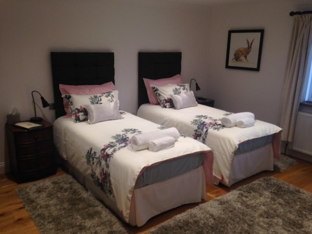 Cherry Tree Guesthouse Bradford-On-Avon الغرفة الصورة
